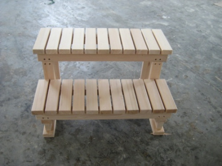 Лестница дерево, для бассейна 4 м (Россия)